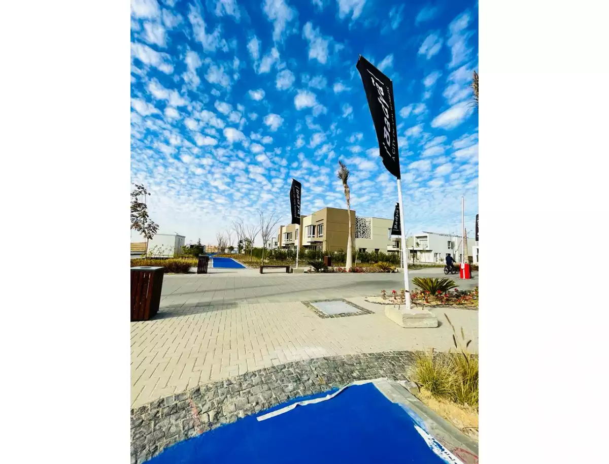 https://aqarmap.com.eg/en/listing/4035098-for-sale-cairo-6th-of-october-compounds-badya-compound-palm-hills