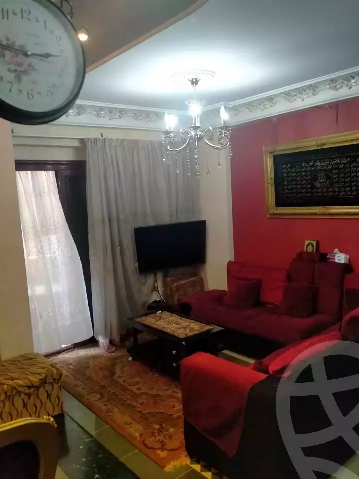 https://aqarmap.com.eg/en/listing/4035214-for-sale-alexandria-el-montazah-mohammed-naguib-square