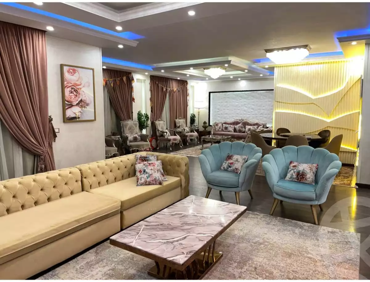 https://aqarmap.com.eg/en/listing/4035493-for-sale-cairo-el-sheikh-zayed-city-compounds-greens