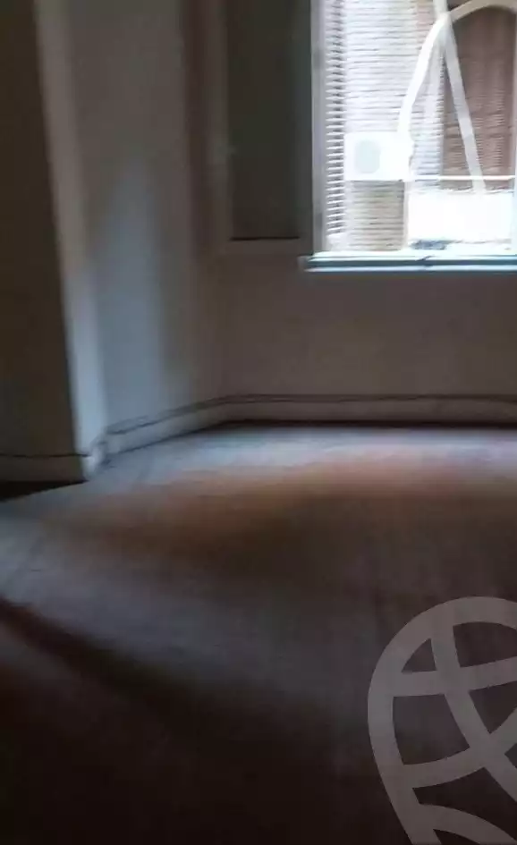 https://aqarmap.com.eg/ar/listing/4036503-for-rent-cairo-downtown-bab-el-loaa-hoda-shaarawy-st