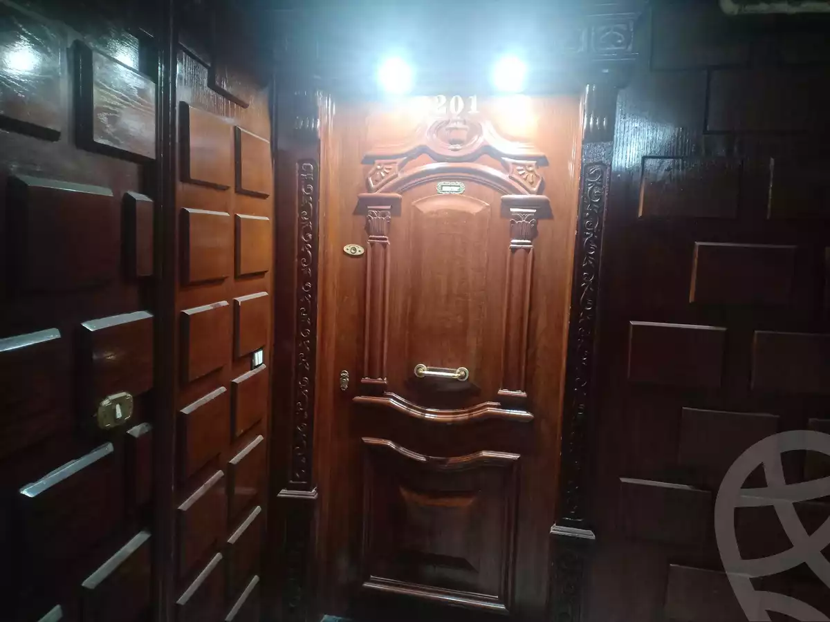 https://aqarmap.com.eg/en/listing/4036524-for-sale-alexandria-miami-khld-bn-lwlyd