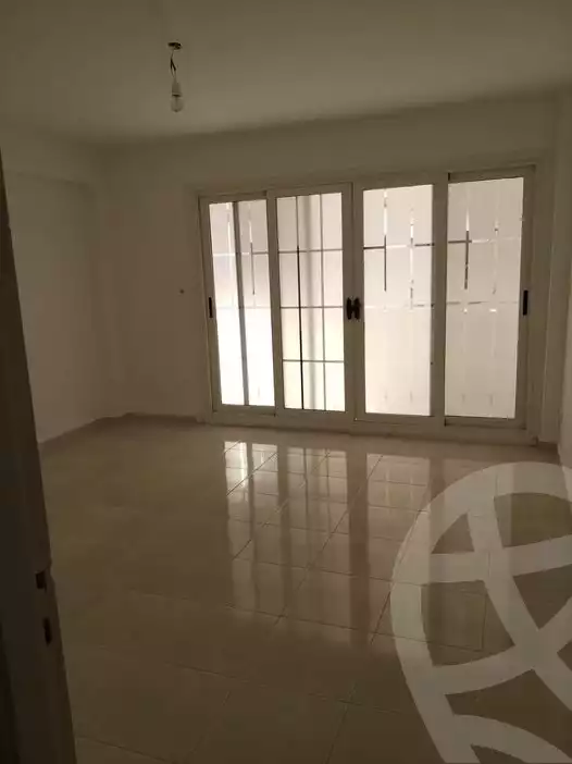 https://aqarmap.com.eg/ar/listing/4036718-for-rent-alexandria-ganaklis