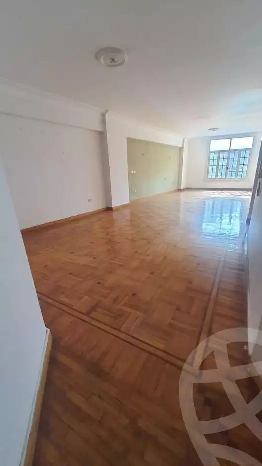 https://aqarmap.com.eg/en/listing/4036891-for-rent-alexandria-lauran-shr-bw-qyr-tryq-lhry