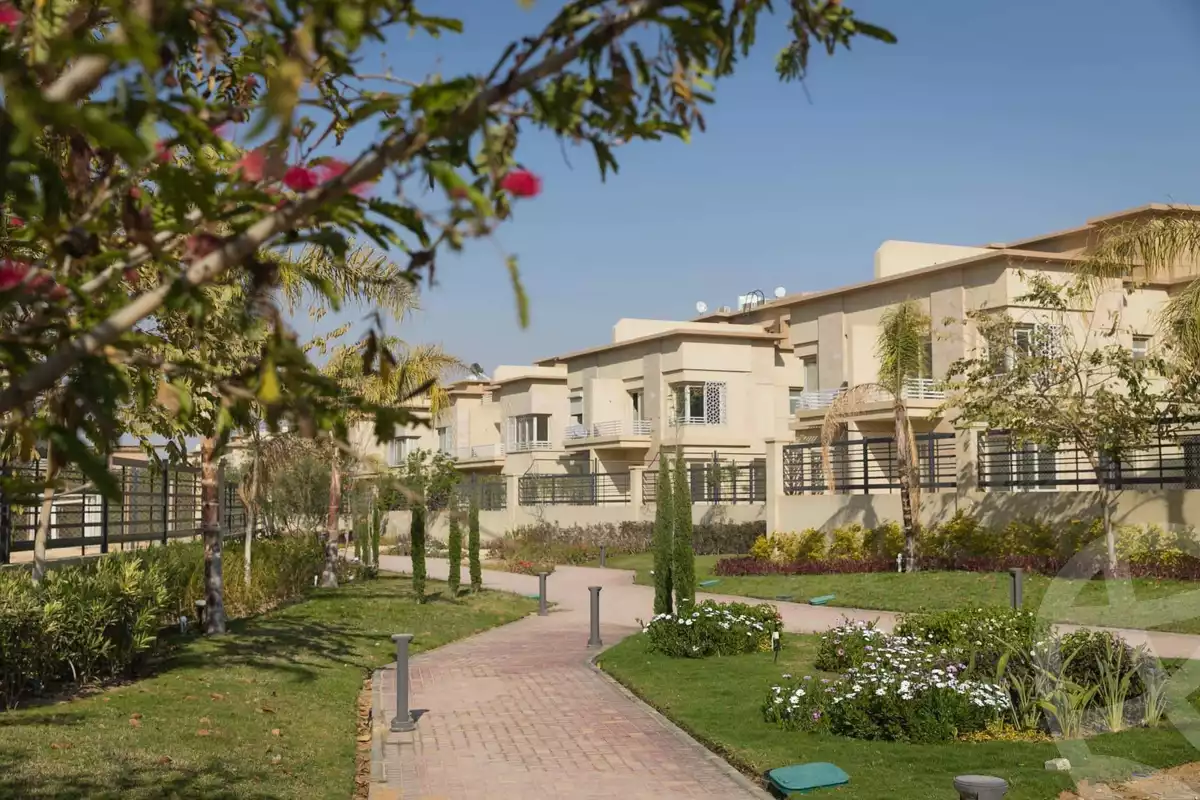 https://aqarmap.com.eg/en/listing/4038216-for-sale-cairo-el-sheikh-zayed-city-compounds-jedar