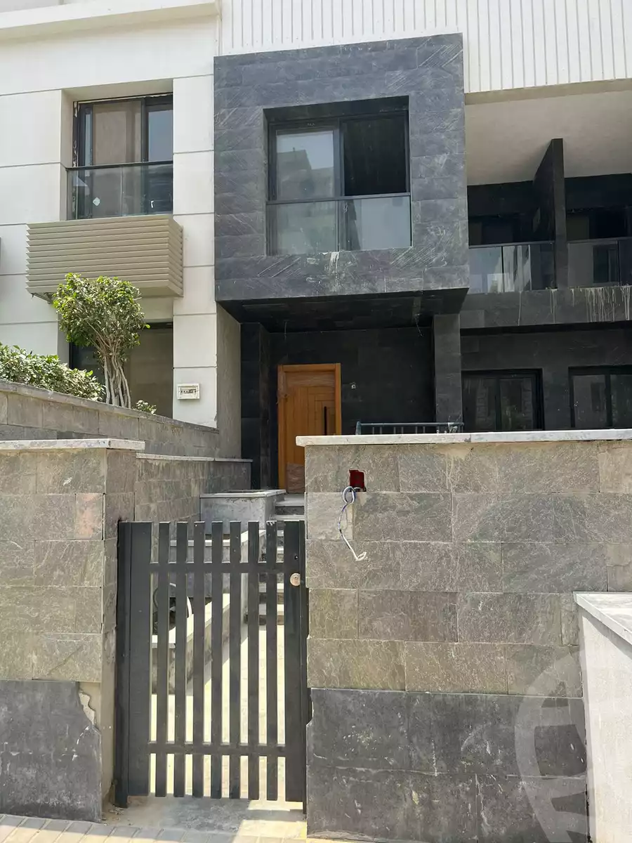 https://aqarmap.com.eg/en/listing/4038534-for-sale-cairo-new-cairo-compounds-trio-gardens