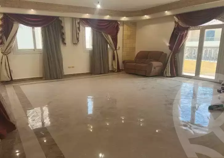 https://aqarmap.com.eg/en/listing/4039318-for-sale-cairo-new-cairo-jml-bd-lnsr