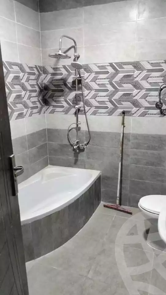 https://aqarmap.com.eg/ar/listing/4043344-for-sale-cairo-6th-of-october-compound-paradise