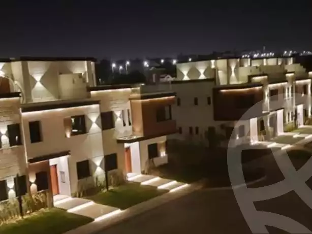 https://aqarmap.com.eg/en/listing/3995809-for-sale-cairo-new-cairo-compounds-azzar