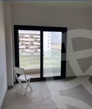 https://aqarmap.com.eg/ar/listing/4044072-for-sale-mdyn-lshrwq-compounds-alborouj