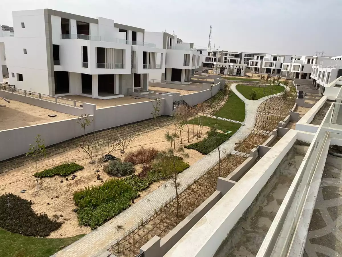 https://aqarmap.com.eg/en/listing/4045821-for-sale-cairo-alex-cairo-desert-road-kmbwnd-fy-tryq-skndry-lshrwy-joulz-compound-inertia