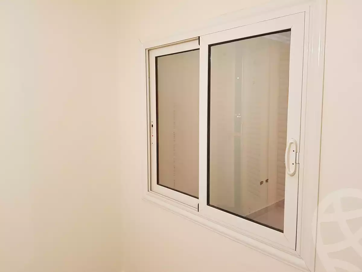 https://aqarmap.com.eg/en/listing/4046460-for-rent-cairo-6th-of-october-jml-bd-lnsr