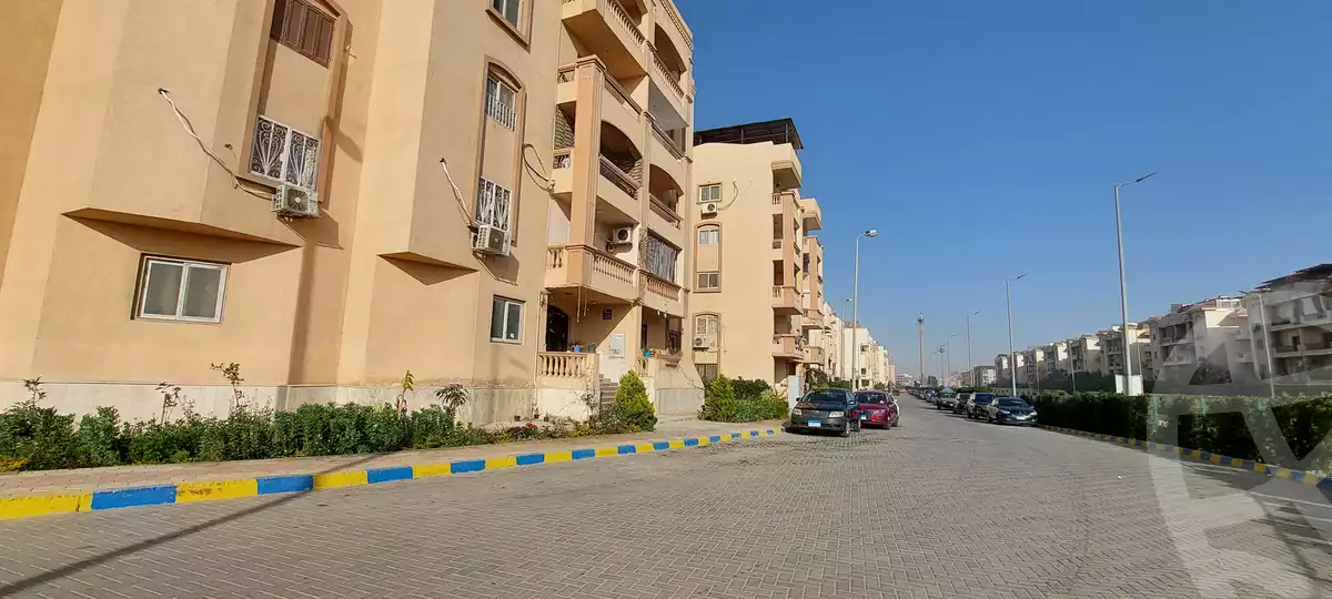 https://aqarmap.com.eg/ar/listing/4047098-for-rent-cairo-6th-of-october-jml-bd-lnsr