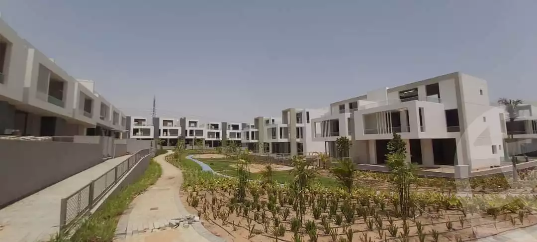 https://aqarmap.com.eg/en/listing/4047874-for-sale-cairo-alex-cairo-desert-road-kmbwnd-fy-tryq-skndry-lshrwy-joulz-compound-inertia