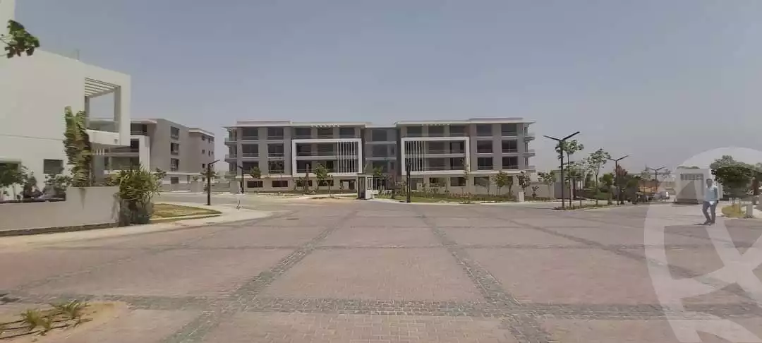 https://aqarmap.com.eg/en/listing/4047874-for-sale-cairo-alex-cairo-desert-road-kmbwnd-fy-tryq-skndry-lshrwy-joulz-compound-inertia
