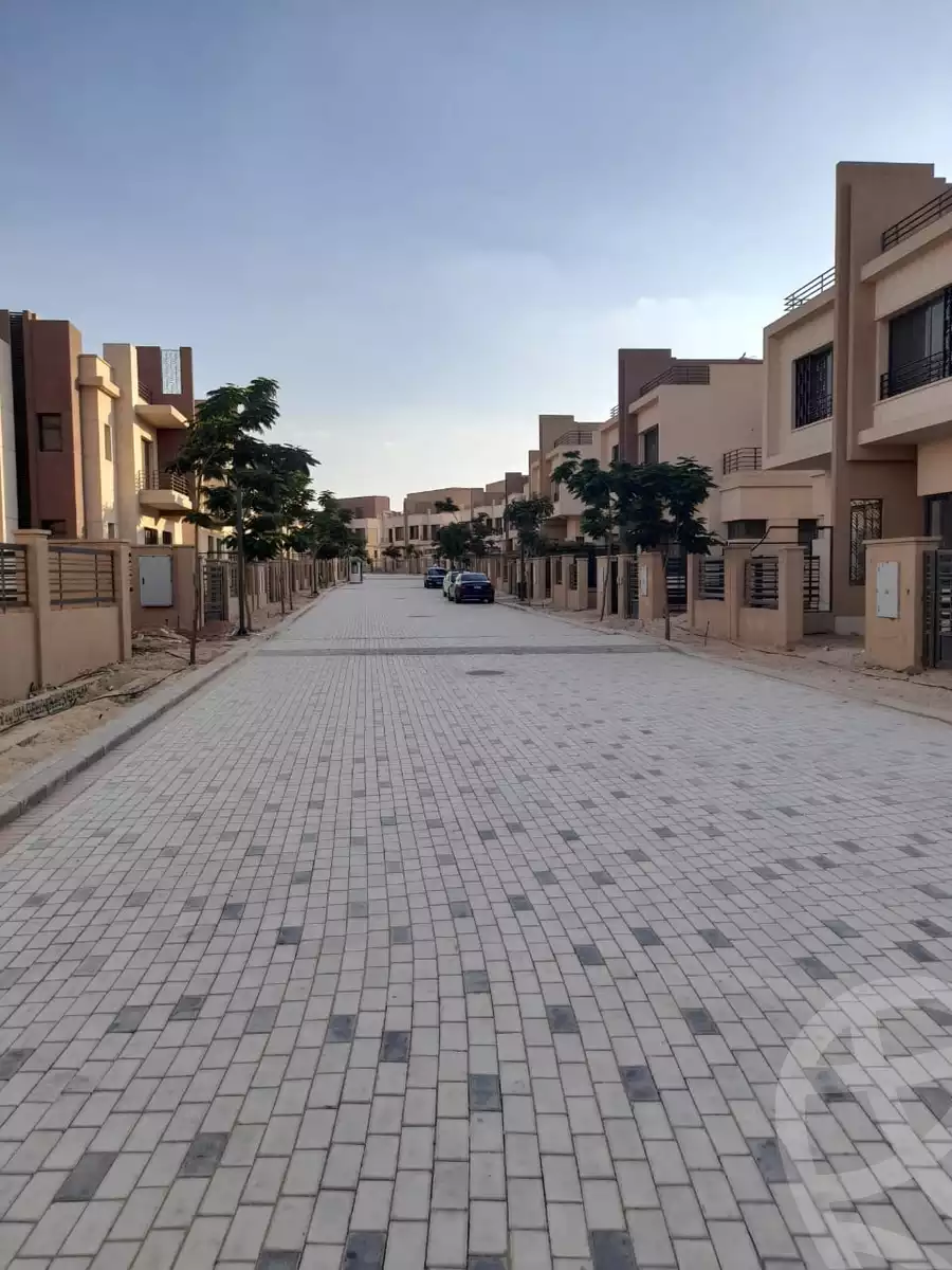 https://aqarmap.com.eg/en/listing/4047977-for-sale-cairo-el-sheikh-zayed-city-compounds-in-sheikh-zayed-alma