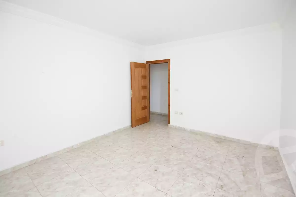 https://aqarmap.com.eg/en/listing/4051674-for-rent-alexandria-roshdy-shr-bw-qyr-tryq-lhry