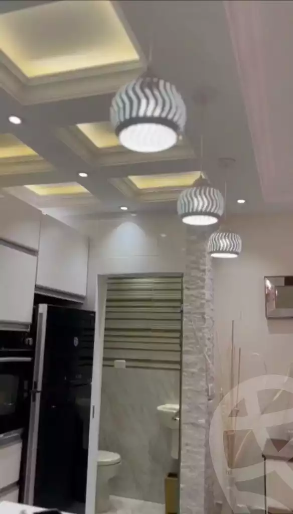https://aqarmap.com.eg/ar/listing/4051807-for-sale-cairo-el-sheikh-zayed-city-el-hay-elasher-street-100