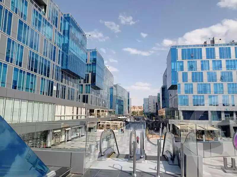 https://aqarmap.com.eg/en/listing/4052080-for-sale-cairo-el-sheikh-zayed-city-compounds-in-sheikh-zayed-capital-business-park