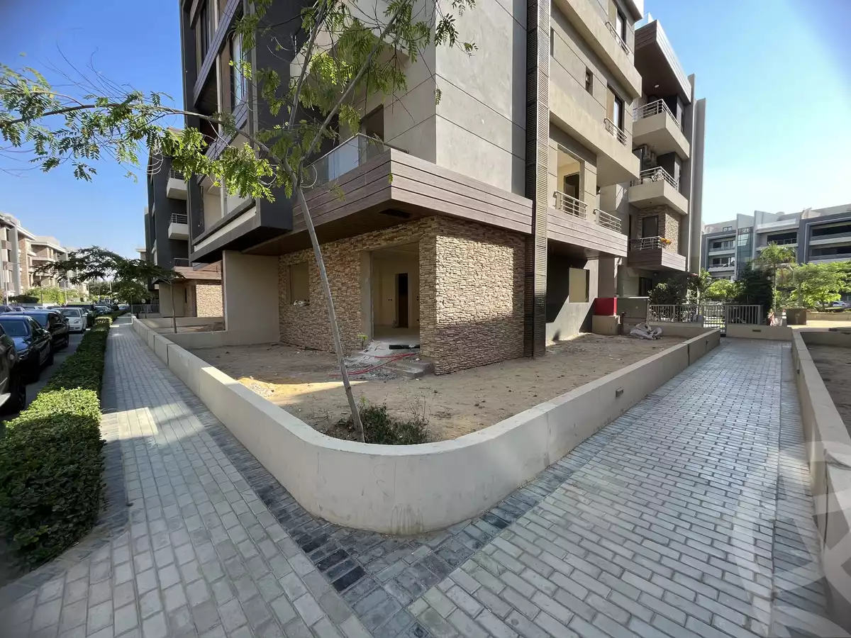 https://aqarmap.com.eg/en/listing/4052298-for-sale-cairo-new-cairo-compounds-midtown