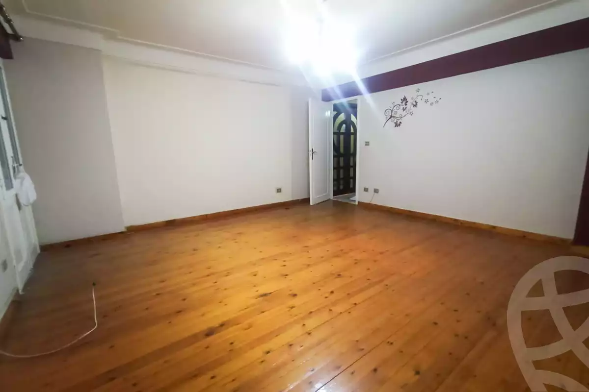 https://aqarmap.com.eg/ar/listing/4053772-for-rent-mostafa-kamel-st