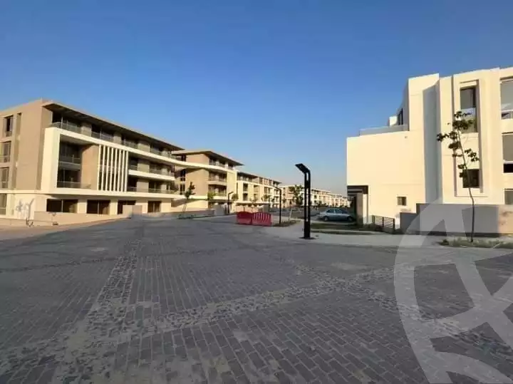 https://aqarmap.com.eg/en/listing/4055438-for-sale-cairo-alex-cairo-desert-road-kmbwnd-fy-tryq-skndry-lshrwy-joulz-compound-inertia