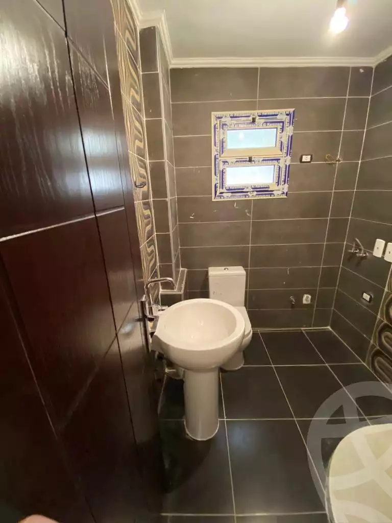 https://aqarmap.com.eg/en/listing/4056780-for-sale-cairo-mokattam-compounds-kmbwnd-jwldn-jyts