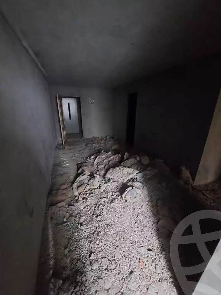 https://aqarmap.com.eg/en/listing/4056995-for-sale-alexandria-moharram-bey-tryq-qn-lswys