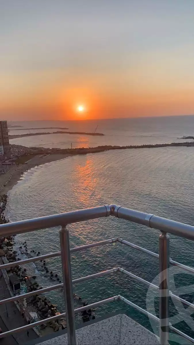 https://aqarmap.com.eg/en/listing/4057052-for-rent-alexandria-glim-shr-ljysh