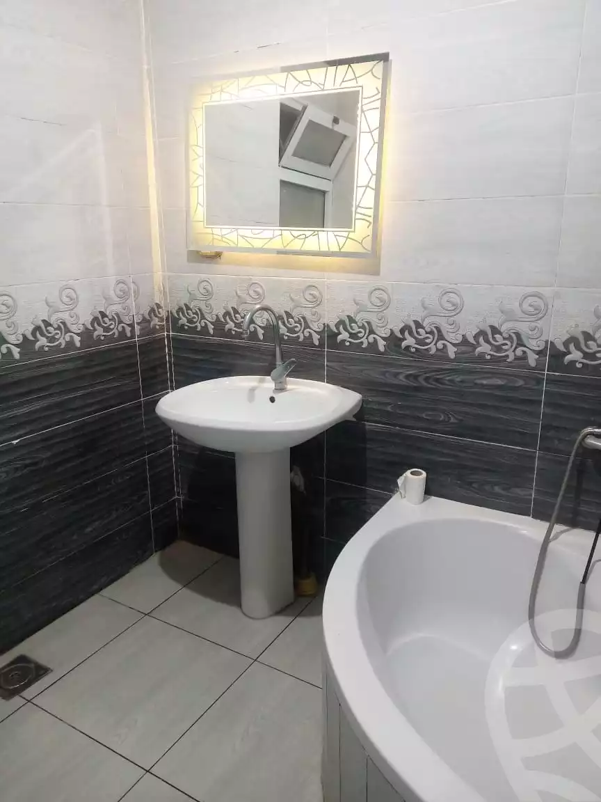 https://aqarmap.com.eg/en/listing/4057052-for-rent-alexandria-glim-shr-ljysh