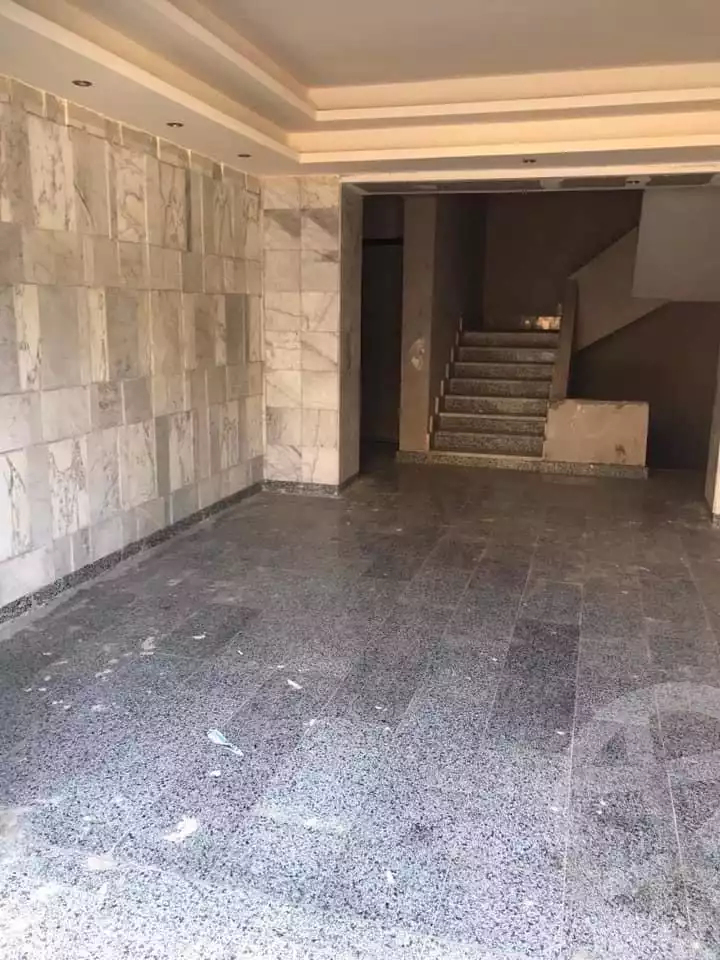 https://aqarmap.com.eg/ar/listing/4057158-for-sale-cairo-mokattam-compounds-kmbwnd-sy-gnym-jrwb
