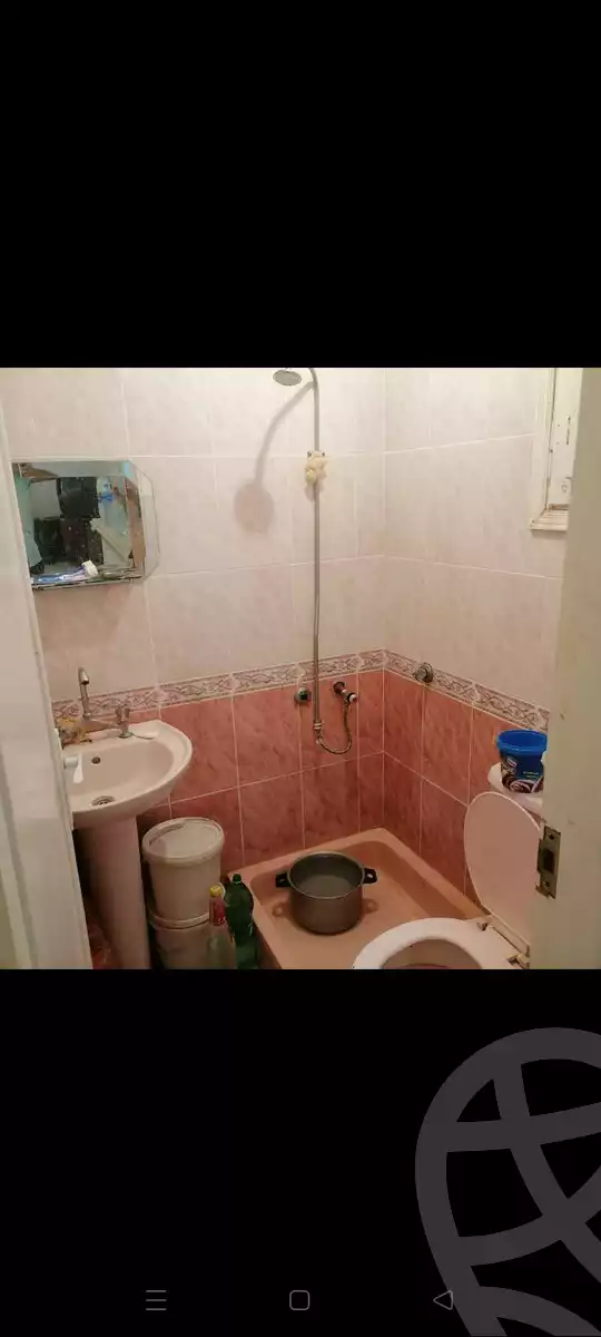 https://aqarmap.com.eg/en/listing/4062582-for-sale-alexandria-el-hanouvel-el-salam-st