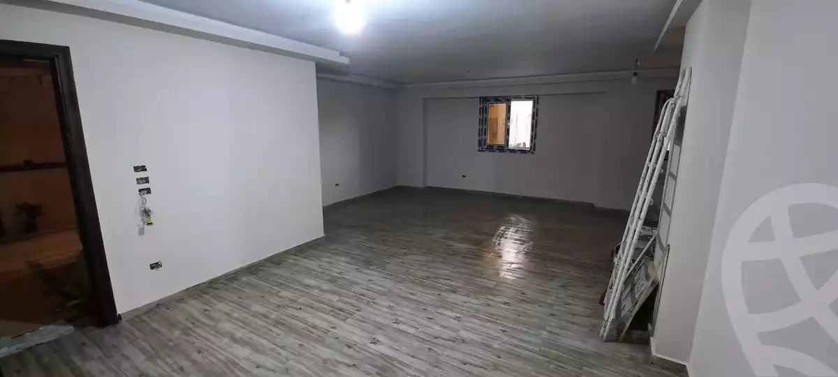 https://aqarmap.com.eg/en/listing/4067092-for-sale-cairo-mokattam-compounds-kmbwnd-jwldn-jyts