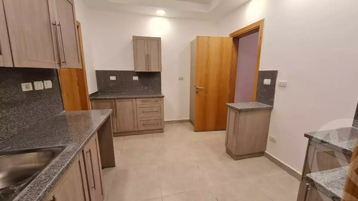 https://aqarmap.com.eg/ar/listing/4067197-for-rent-cairo-el-sheikh-zayed-city-compounds-in-sheikh-zayed-beverly-hills