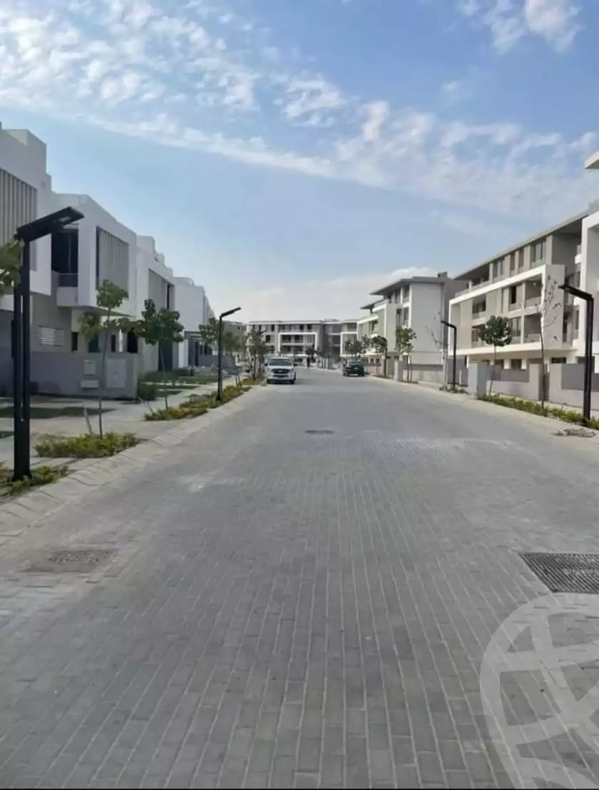 https://aqarmap.com.eg/en/listing/4067222-for-sale-cairo-alex-cairo-desert-road-kmbwnd-fy-tryq-skndry-lshrwy-joulz-compound-inertia
