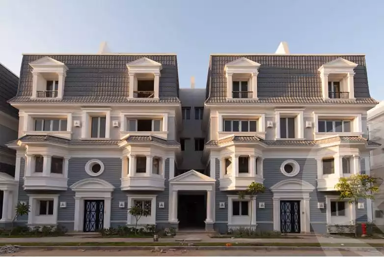 https://aqarmap.com.eg/en/listing/4070306-for-sale-cairo-6th-of-october-compounds-mountain-view-october-park