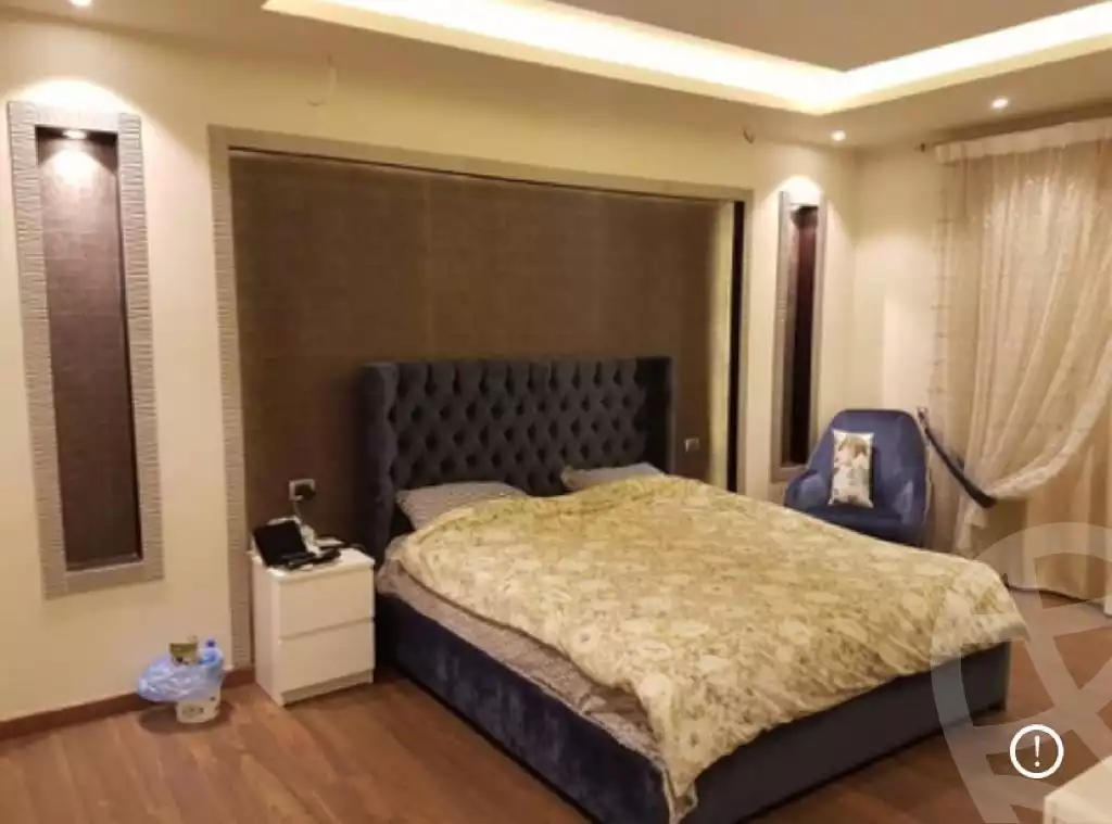 https://aqarmap.com.eg/en/listing/4073627-for-rent-cairo-el-sheikh-zayed-city-compounds-kmbwnd-wyst-twn-swdyk