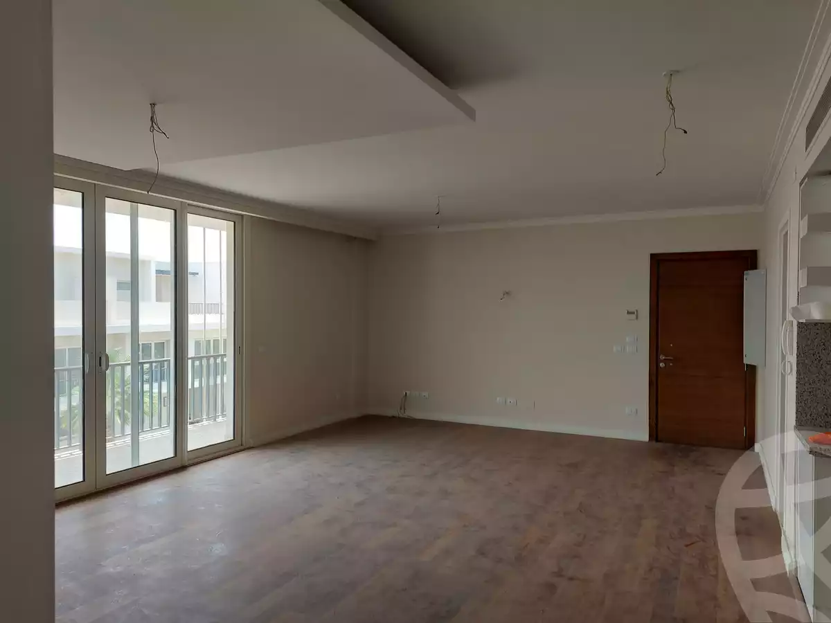 https://aqarmap.com.eg/ar/listing/4076786-for-rent-cairo-6th-of-october-compound-pyramid-hills