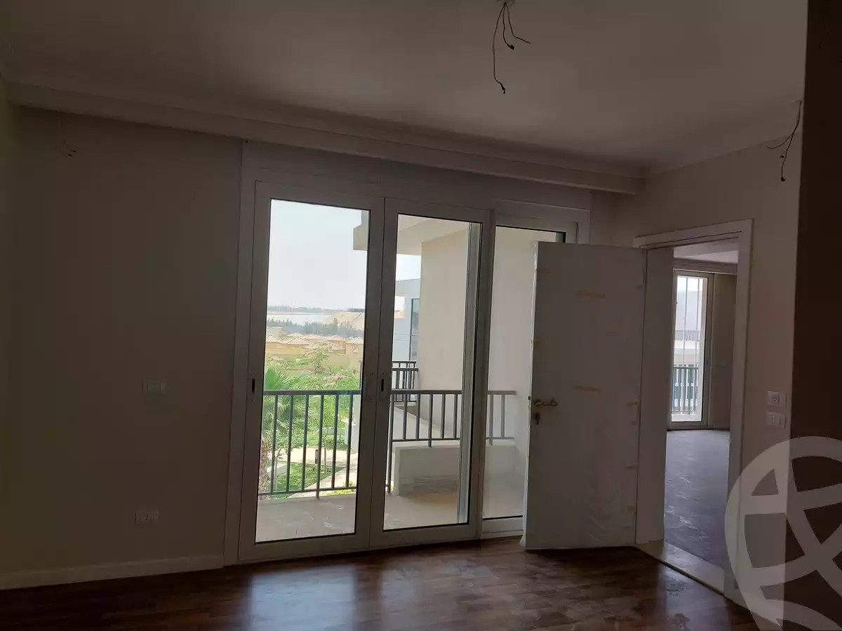 https://aqarmap.com.eg/ar/listing/4076786-for-rent-cairo-6th-of-october-compound-pyramid-hills