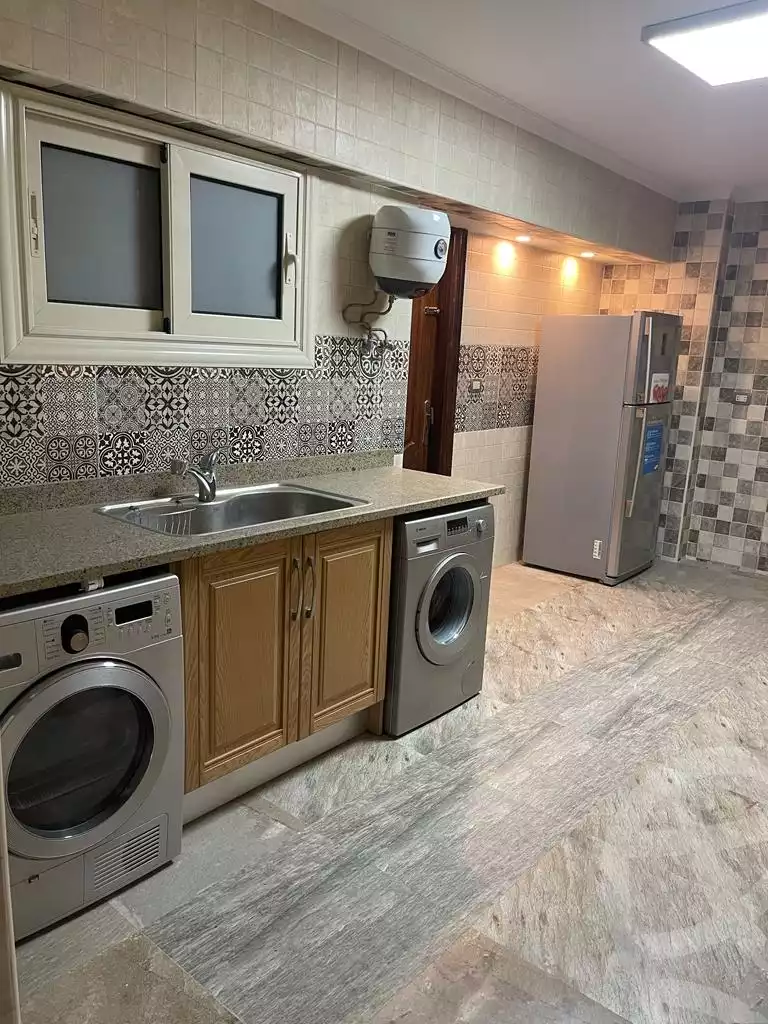 https://aqarmap.com.eg/ar/listing/4077350-for-rent-cairo-heliopolis-el-korba-cleopatra-st