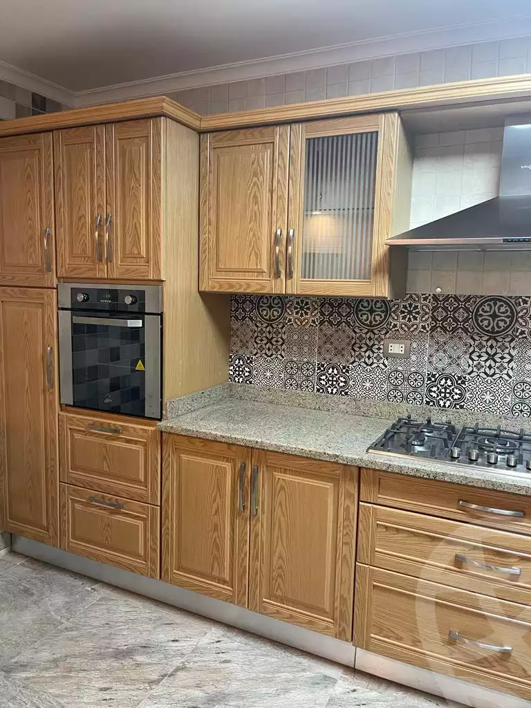 https://aqarmap.com.eg/ar/listing/4077350-for-rent-cairo-heliopolis-el-korba-cleopatra-st