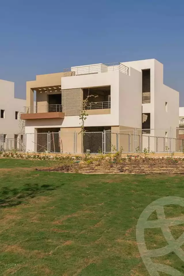https://aqarmap.com.eg/en/listing/4078987-for-sale-cairo-6th-of-october-compound-the-crown
