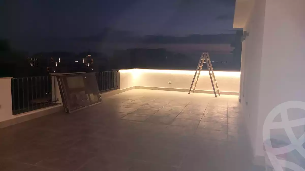 https://aqarmap.com.eg/en/listing/4079266-for-rent-cairo-el-sheikh-zayed-city-compounds-kmbwnd-wyst-twn-swdyk
