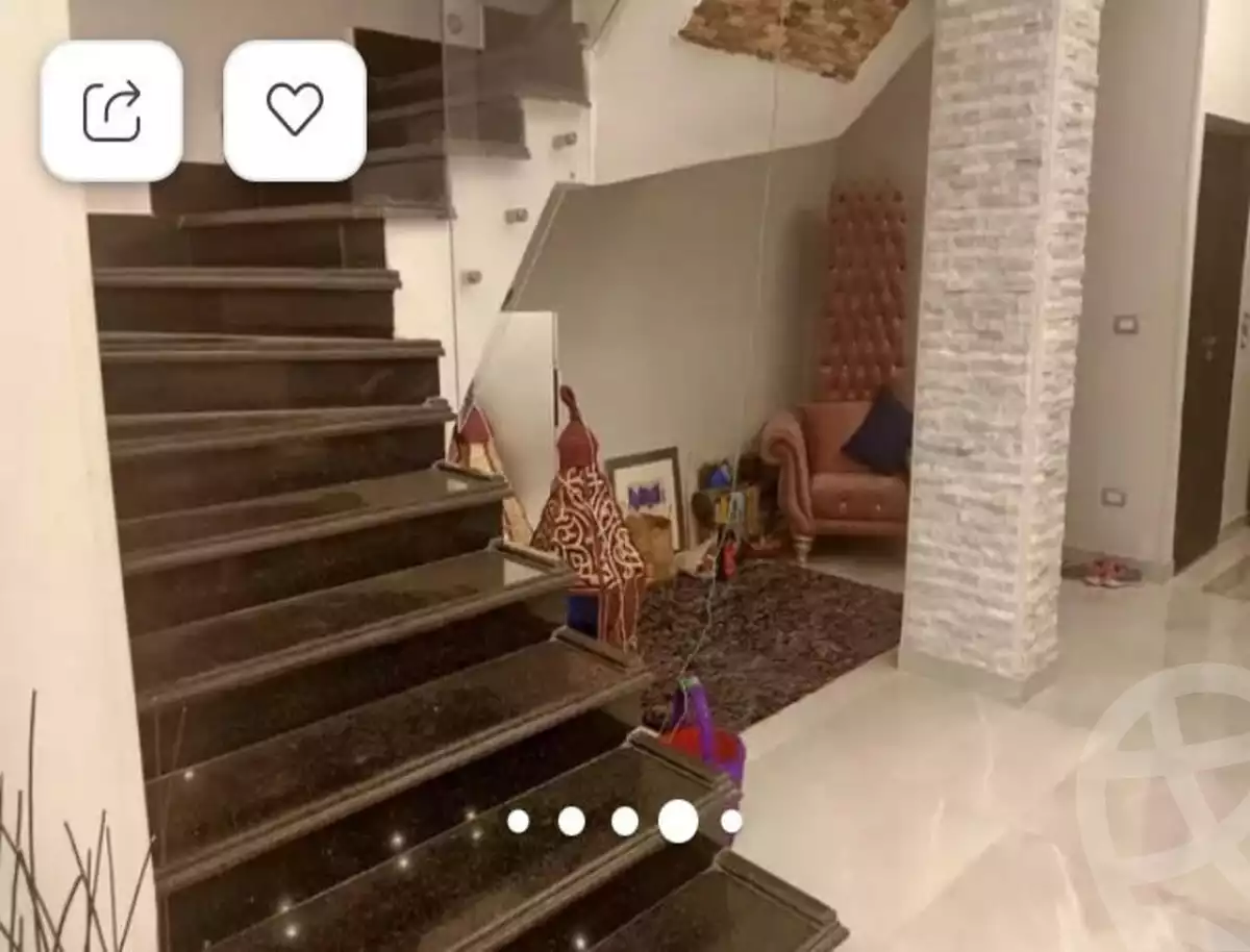 https://aqarmap.com.eg/en/listing/4086106-for-rent-cairo-el-sheikh-zayed-city-compounds-in-sheikh-zayed-royal-meadows