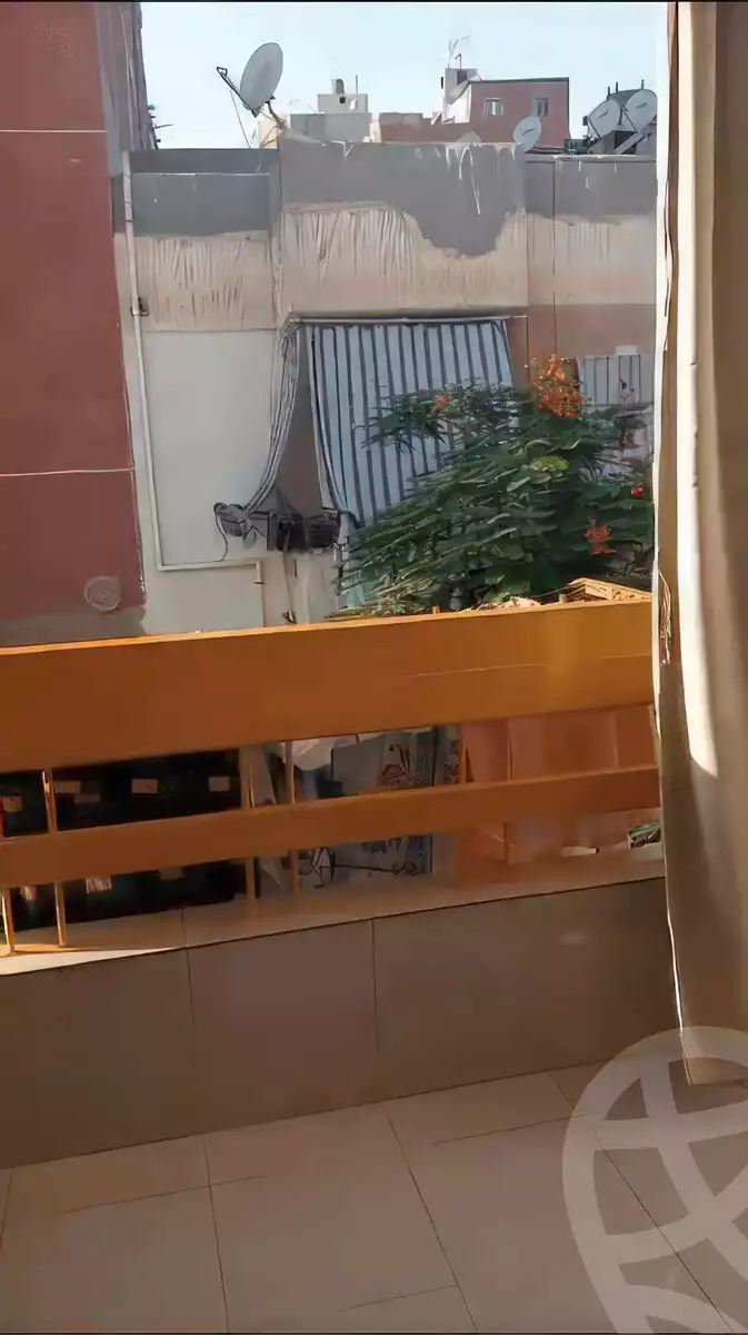 https://aqarmap.com.eg/ar/listing/4074553-for-sale-cairo-shoubra-rod-el-farag-shr-rf-t-1