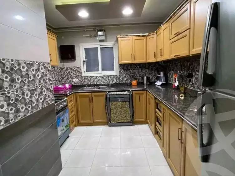 https://aqarmap.com.eg/ar/listing/4064791-for-sale-alexandria-camp-cesar-el-gaish-rd