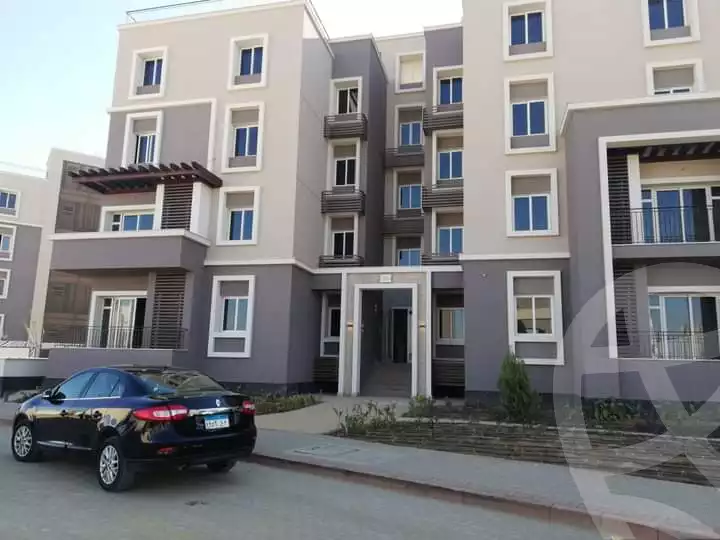 https://aqarmap.com.eg/ar/listing/4091682-for-sale-cairo-6th-of-october-compound-october-plaza
