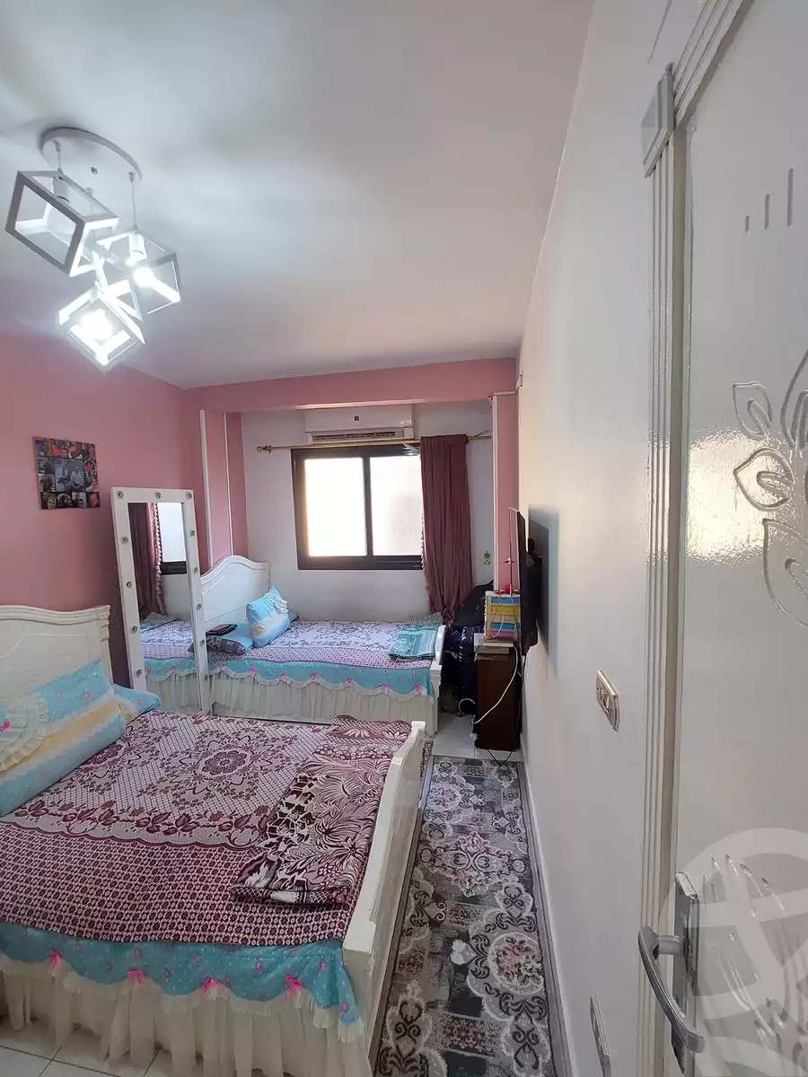 https://aqarmap.com.eg/en/listing/4092888-for-sale-cairo-hadayek-el-koba-hamza-canal-st
