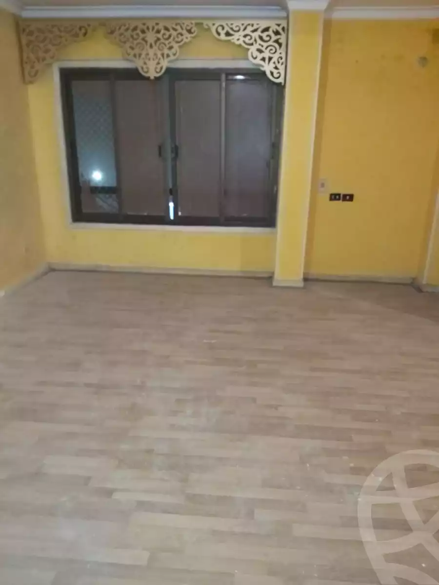 https://aqarmap.com.eg/en/listing/4097775-for-rent-cairo-mokattam-shareaa-9