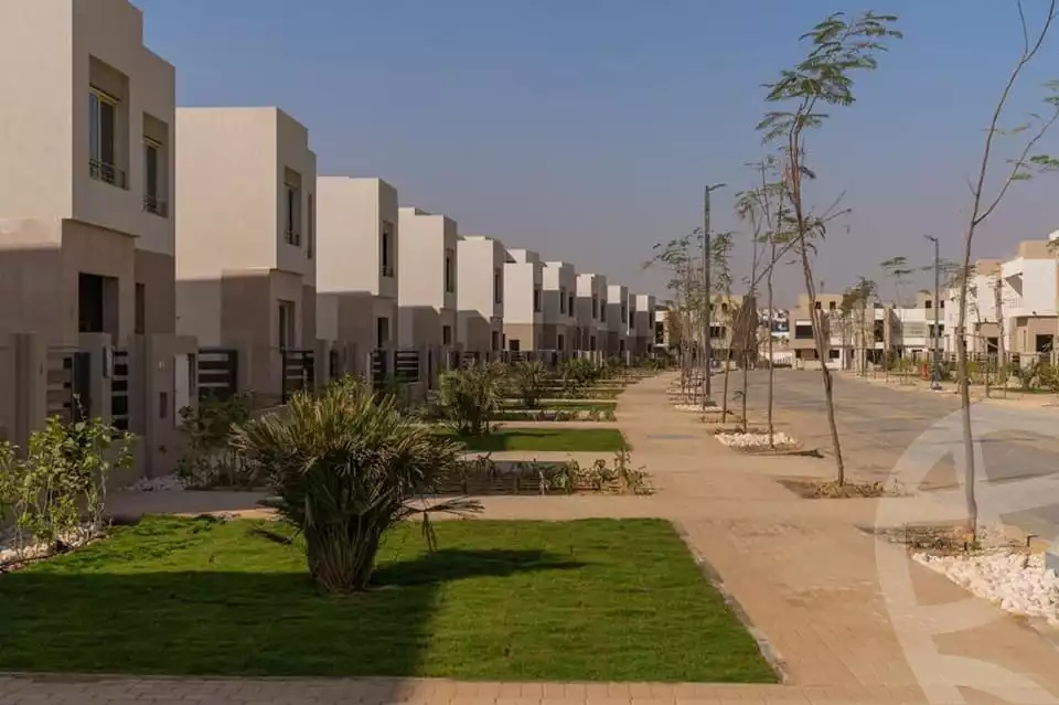 https://aqarmap.com.eg/en/listing/4098587-for-sale-cairo-6th-of-october-compound-the-crown