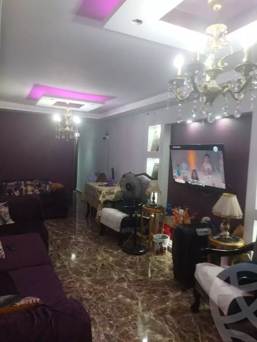 https://aqarmap.com.eg/en/listing/4099183-for-sale-cairo-ain-shams-6-october-st